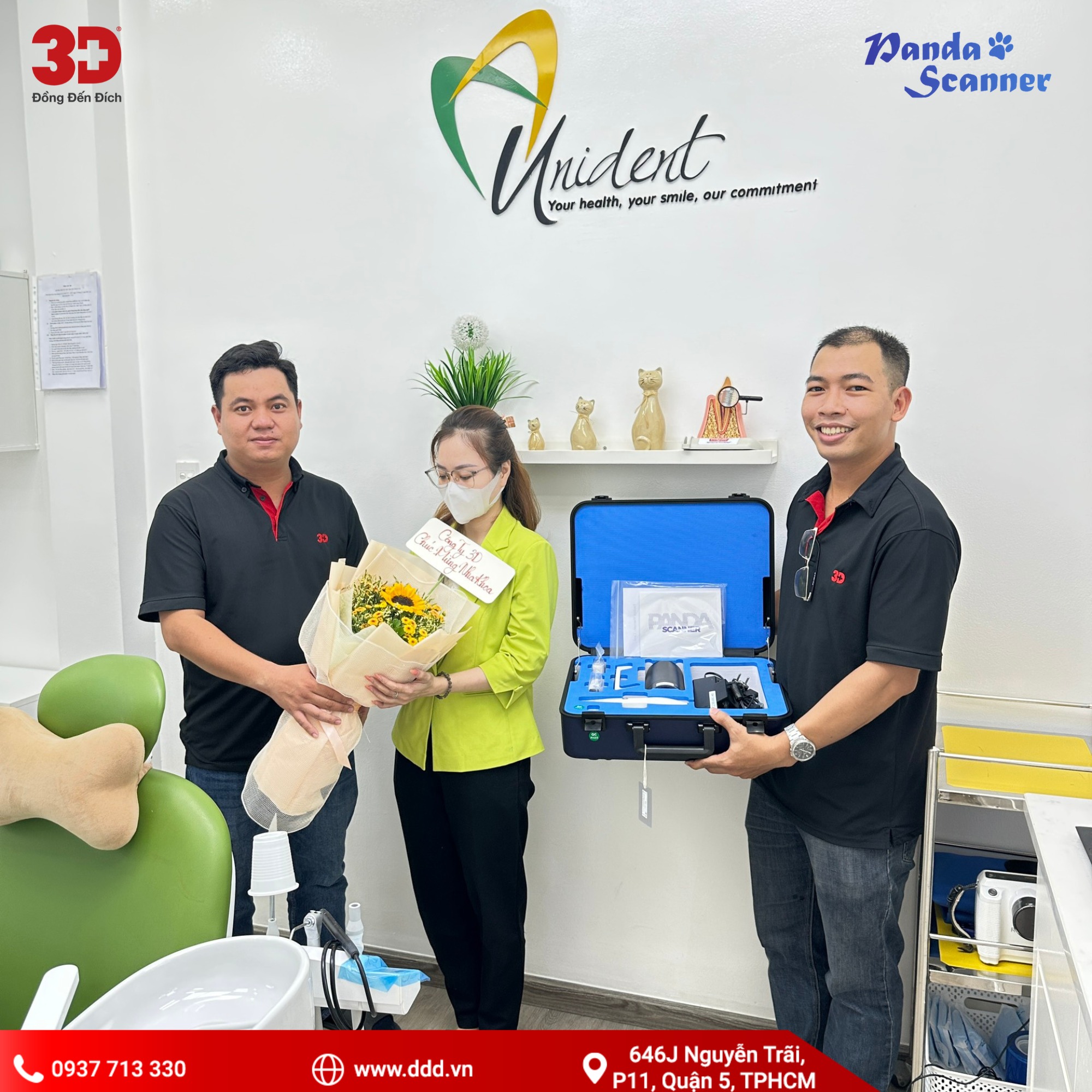 Hình ảnh 2 nhân viên công ty 3D bàn giao máy scan Panda P3